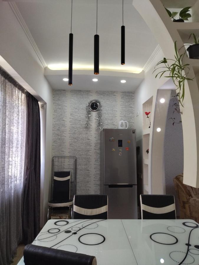Apartment For You Tbilisi Eksteriør bilde