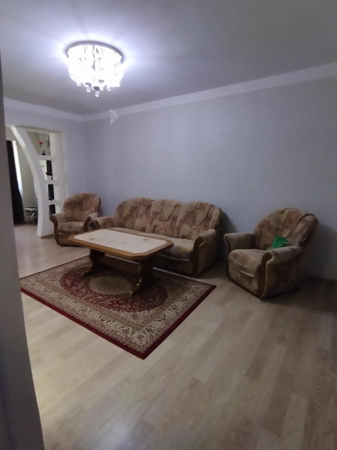 Apartment For You Tbilisi Eksteriør bilde